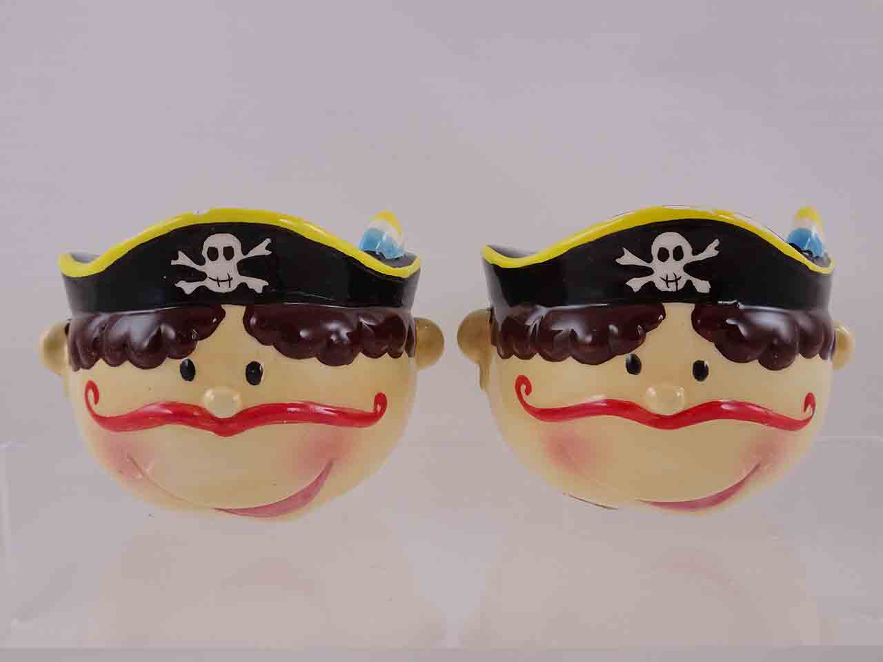 54247 Pirate Heads that Double as Eggcups salt and pepper shakers