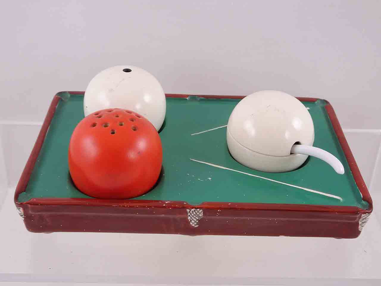 57009 Billard / pool table condiment salt and pepper shakers by Crown Devon England