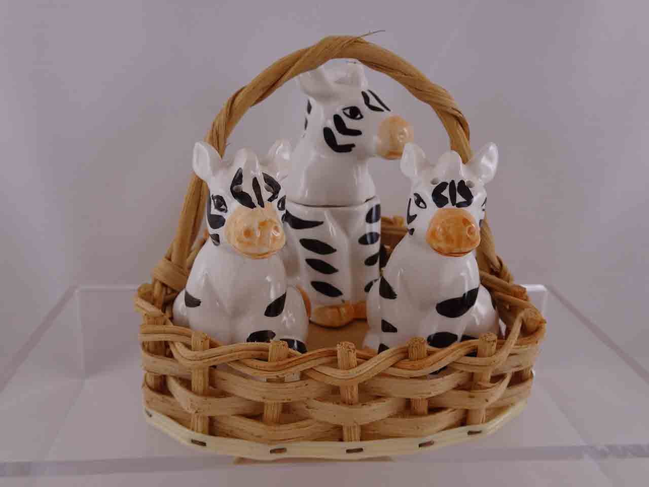 59709 Zebra condiment salt and pepper shakers