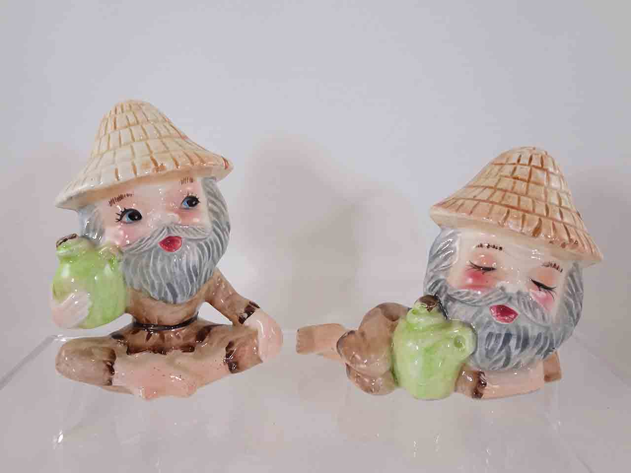 Cute big headed hillbillies salt and pepper shakers