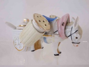 Conta & Boehme Germany bobblehead animals pulling carts condiment set salt and pepper shakers - donkey