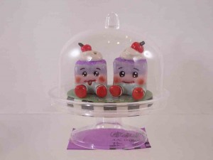 Allyson Nagel Miniature Anthropomorphic Bakery Limited Edition Series salt and pepper shakers - Petits Four Cakes
