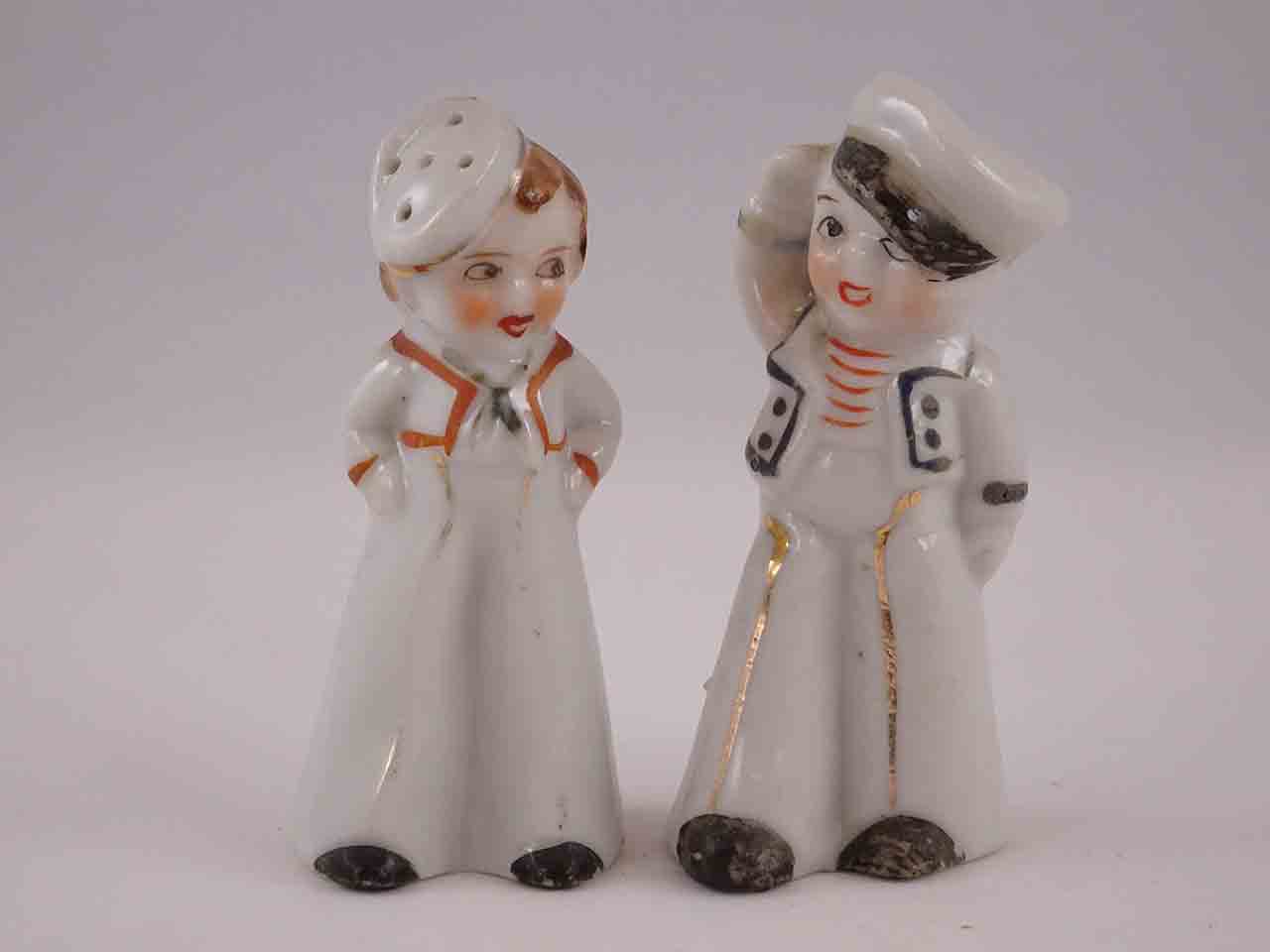 45643 Boy and girl sailors salt and pepper shakers