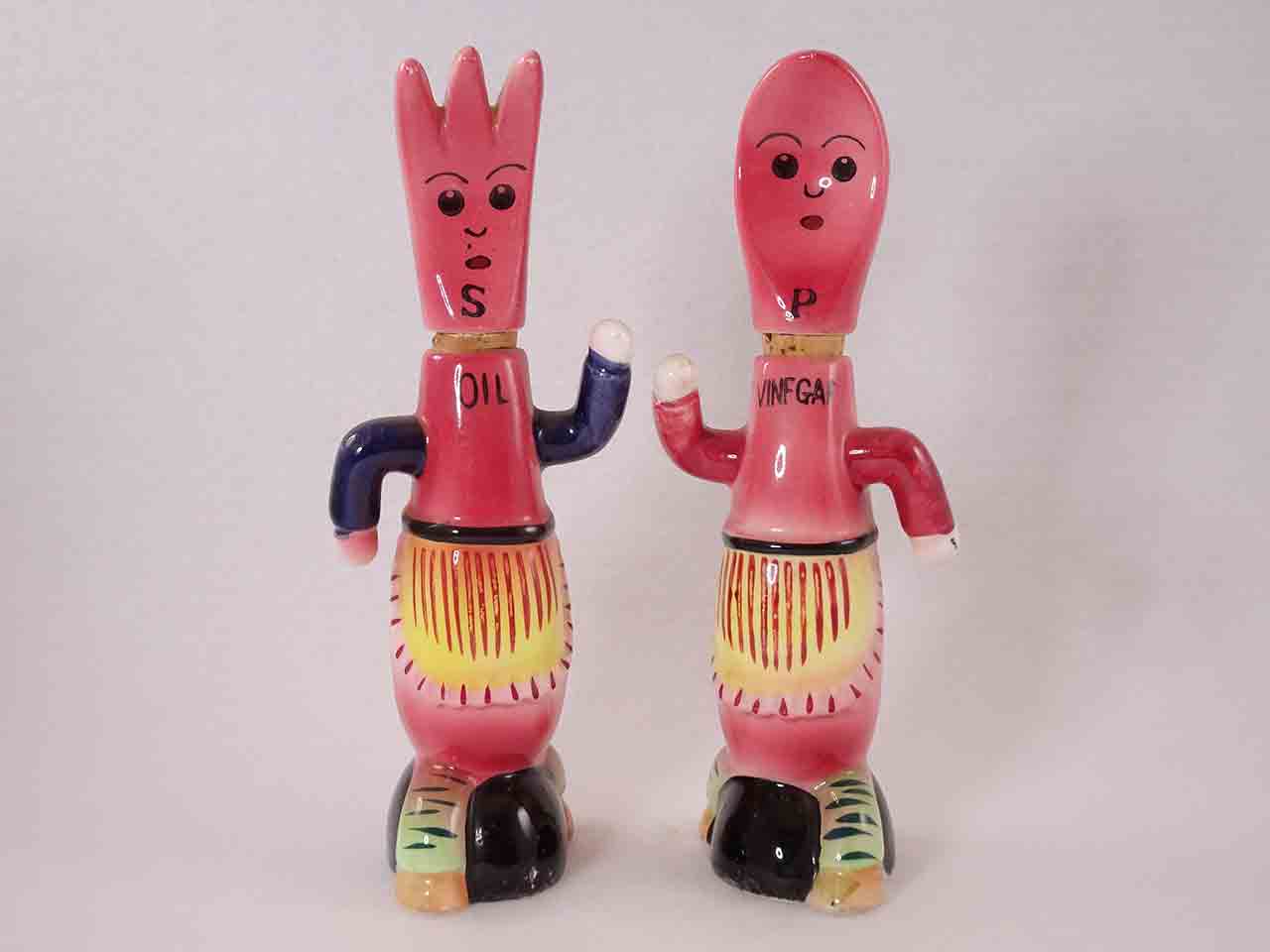 50191 Anthropomorphic fork and spoon salt and pepper shakers