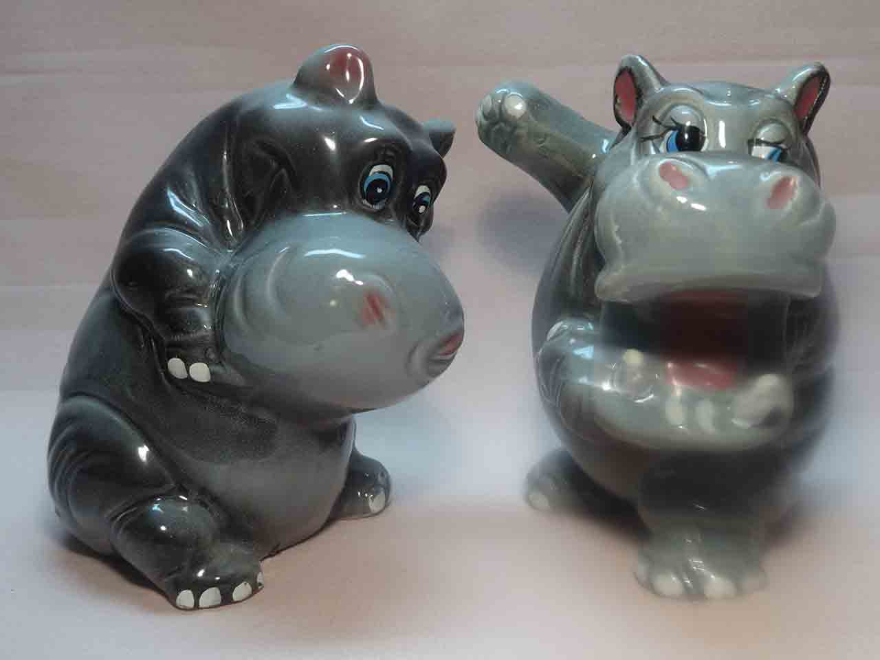 30470 Kreiss animals salt and pepper shakers - large hippos