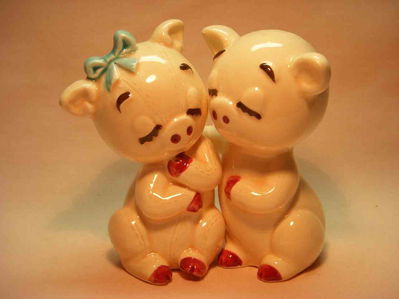 8045 Animal Couples - Boy with Arm Around Girl salt and pepper shakers - pigs