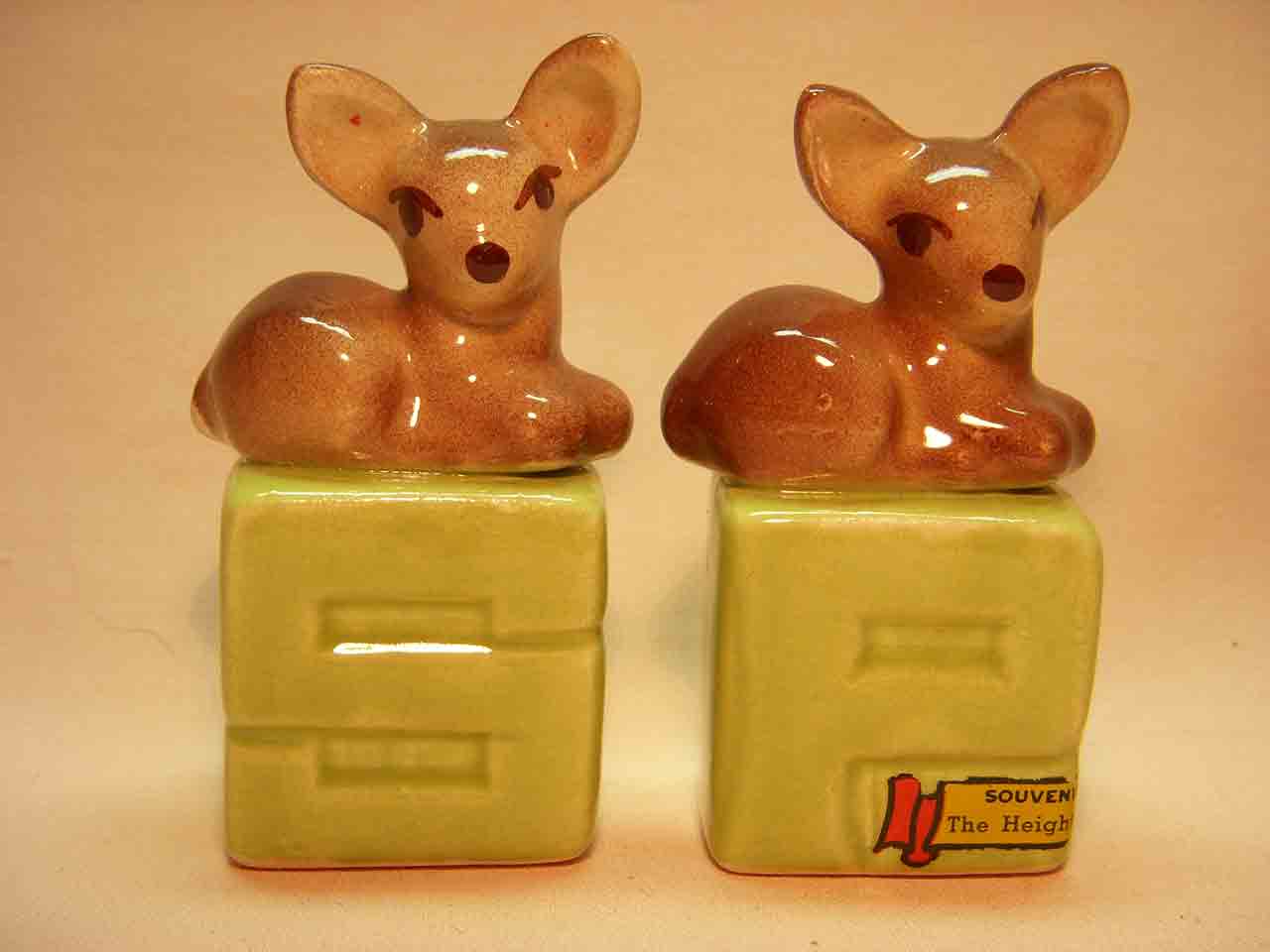 8491 Animals on S&P letters salt and pepper shakers - Deer